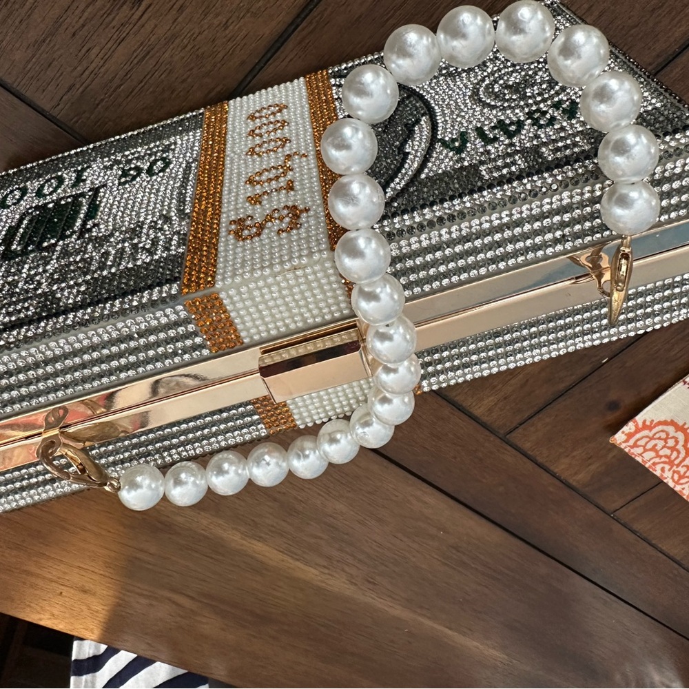 NEW rhinestone-embellished evening clutch - Picture 2 of 7
